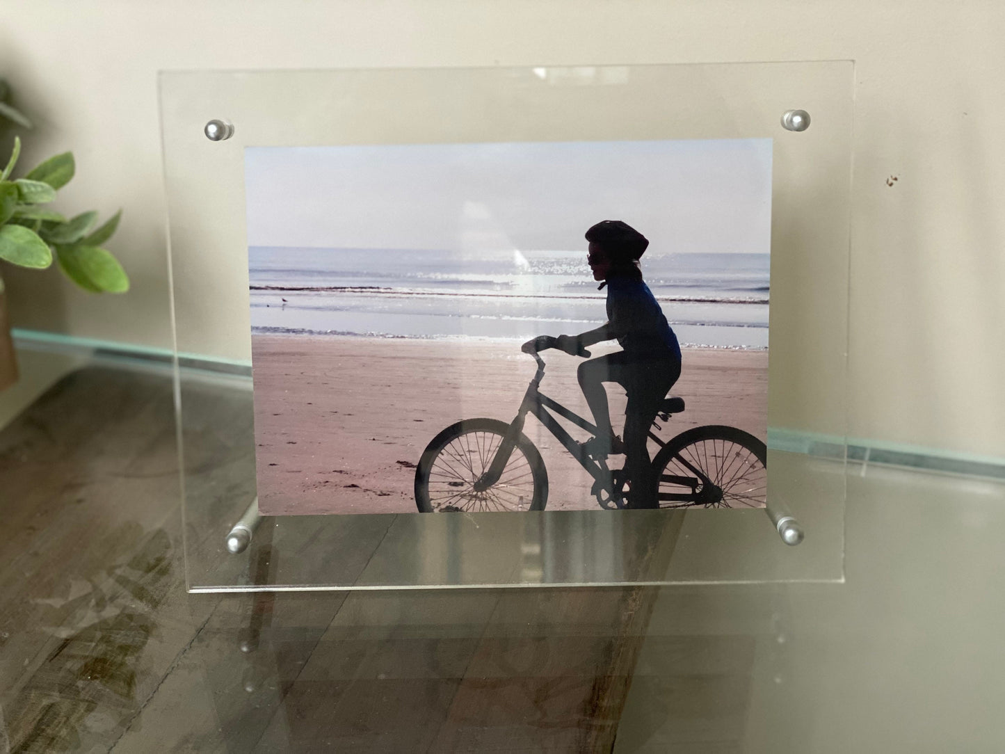 Acrylic Table Top Picture Frame 7x9: Diploma Display